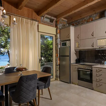 Amicasa Private Seaside باتشيس